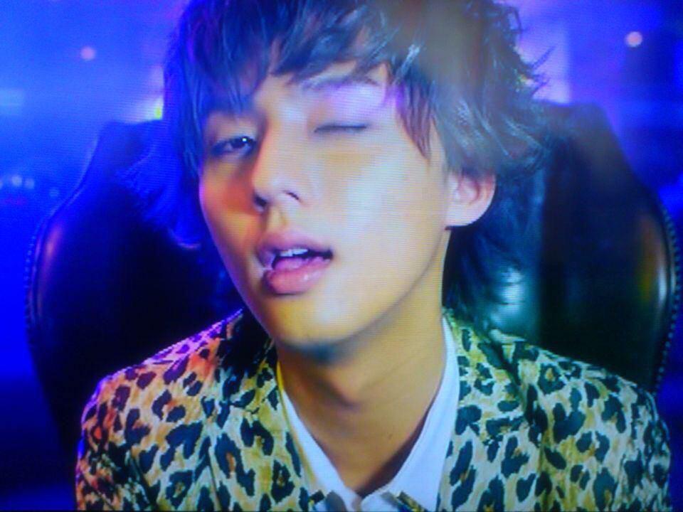 tai___xxx_0625's tweet photo. 今生まれた

「君、可愛いね 

left/拒否無

俺と一晩過ごさない？
一晩じゃ…足りないな。

#RTしたnrさんbotさんフォローする 

惚れさせたのはお前
      
責任…取れよ。 」 http://t.co/QqzalbFKtN
