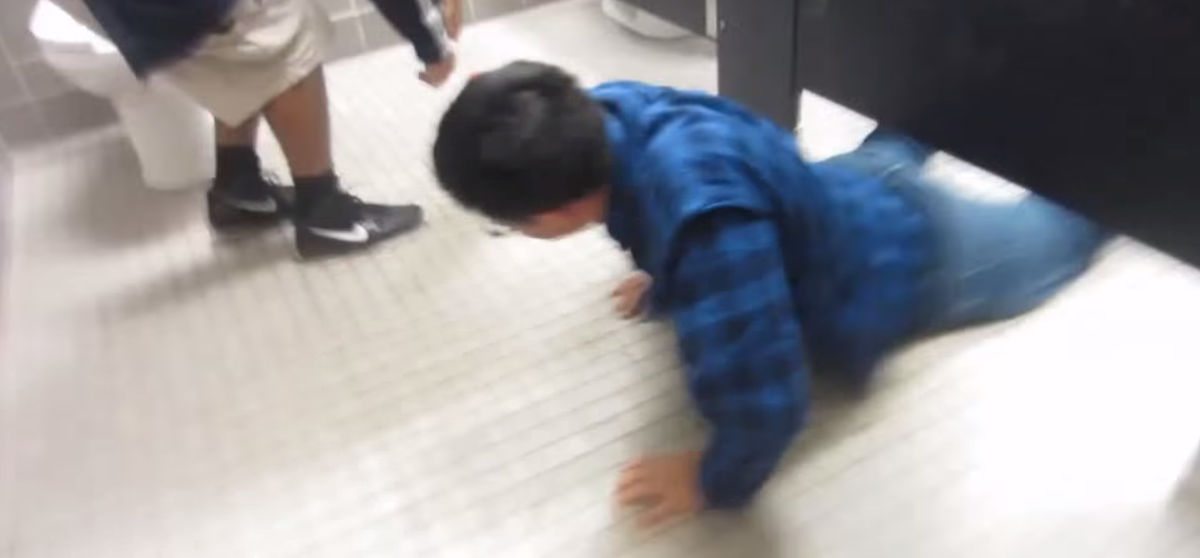Dit zijn de allerziekste pranks op het toilet die net wel/niet te ver gaan ow.ly/PuHFD