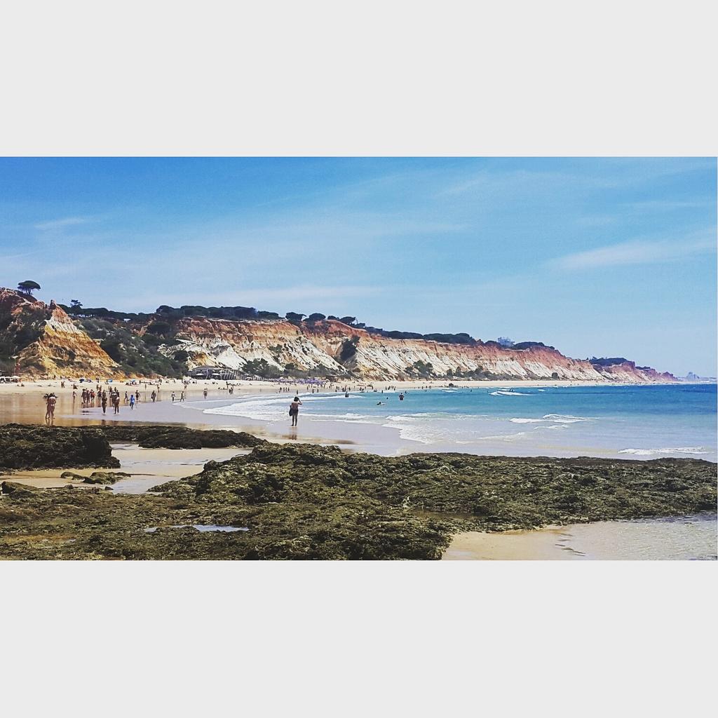 orchardcandleco's tweet photo. Back from a beautiful chilled holiday in the Algarve....back to work tomorrow #portugal #Algarve #Albefuria http://t.co/4MRIA1O0l0