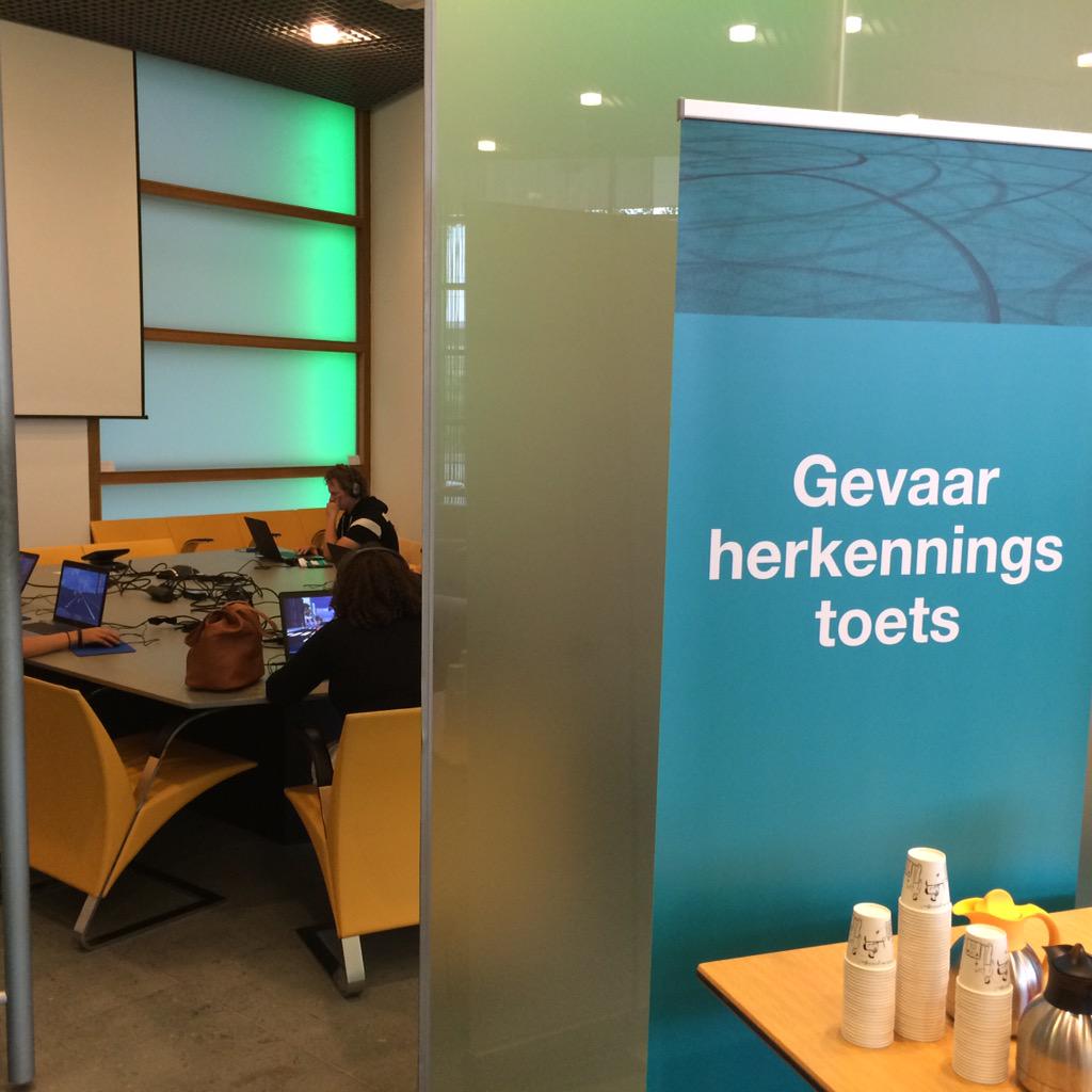 Jolly_K's tweet photo. Auto experiment Interpolis weer in volle gang! #autoexperiment http://t.co/2Q1zJ0znnr