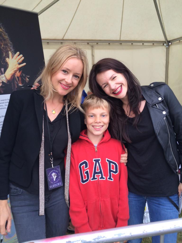 Thanks for the photo with the boy last night. <a href="/NugentandBelle/">Nugent & Belle</a> good luck for the future