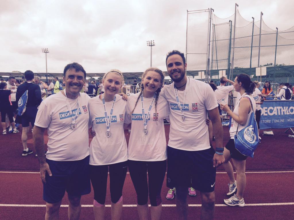 Holly Jones tweet media