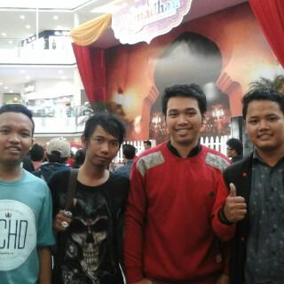 @PakuwonCity bersama <a href="/Vay_Official/">Vay Fery</a> <a href="/DavitAditia11/">🌻</a> <a href="/Danang3bintang/">® DanangTryBintang ®</a>