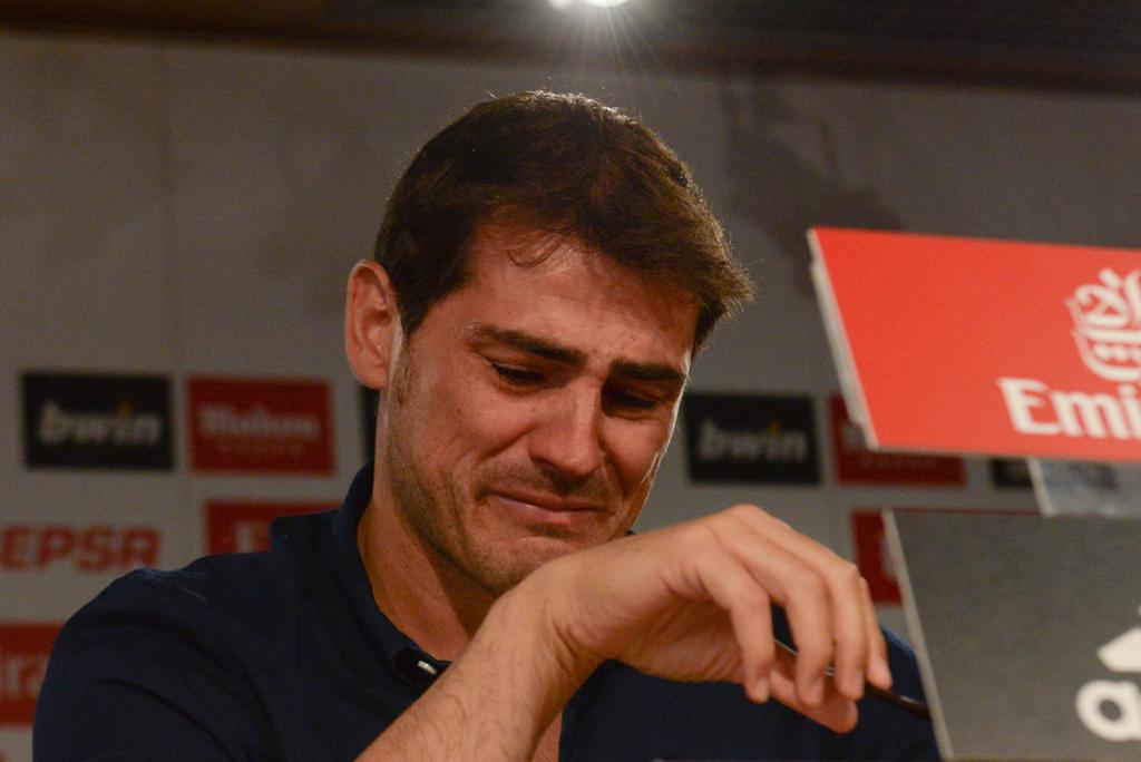AgoraBlanca's tweet photo. #GraciasCasillas http://t.co/9XJvqFmCY5