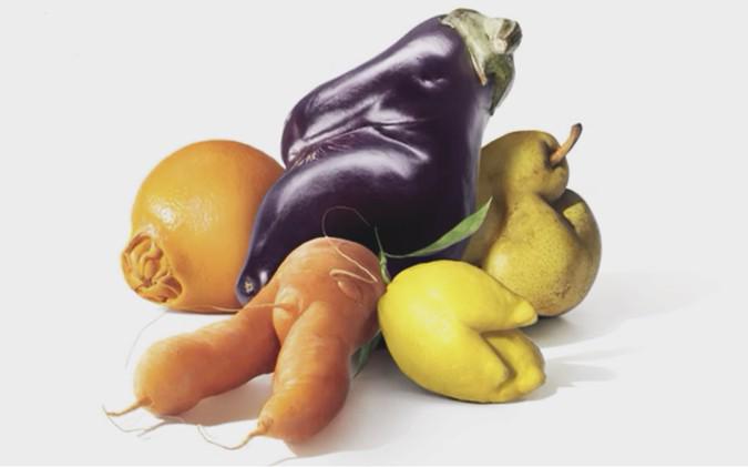 RidusNews's tweet image. В Швеции на прилавках магазинов появятся уродливые овощи ridus.ru/news/190885