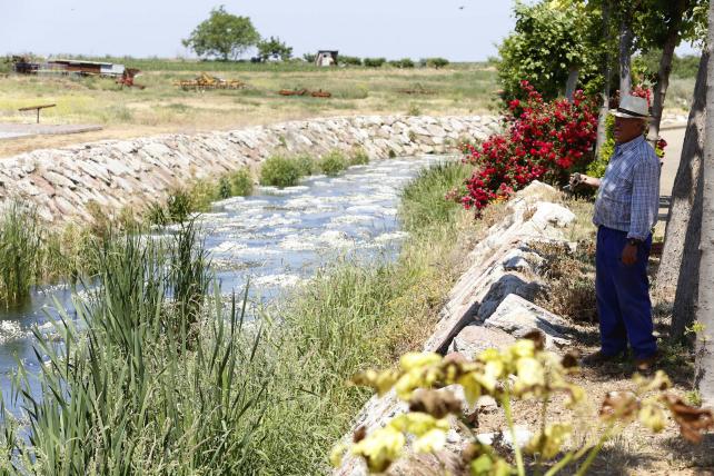 ileoncom's tweet photo. Once argumentos de peso para veranear en un pueblo #leonesp
¿Se te ocurren más?
http://t.co/r6HZFT1Wjv
@Commonsleon http://t.co/XKQH3zbpbv