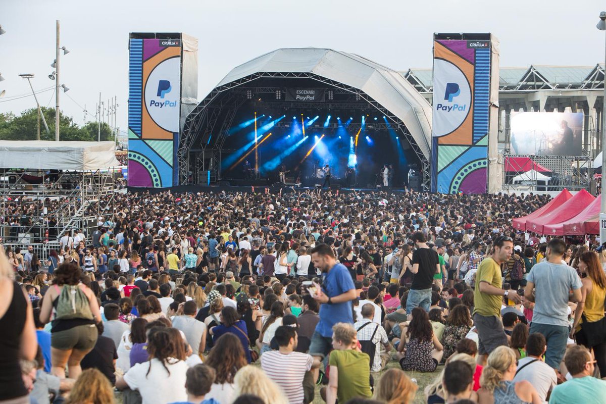 Fotos oficials del dissabte 11 juliol al <a href="/cruillabcn/">FESTIVAL CRUÏLLA</a> goo.gl/hy3GUK #cruilla2015 amb <a href="/EstrellaDammCat/">Estrella Damm Cat</a>