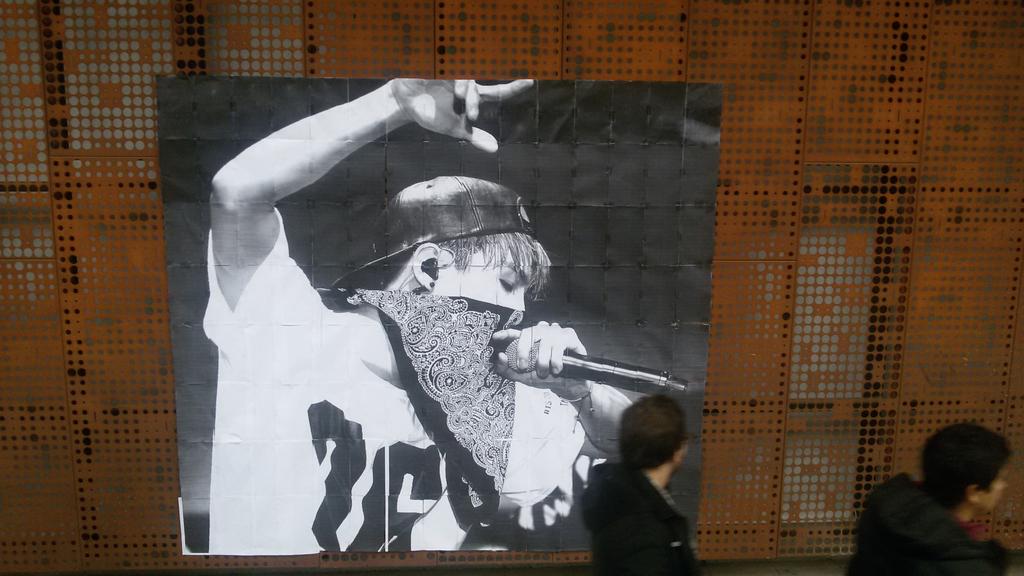 niaeanto's tweet photo. 😍 mucho trabajo pero valió la pena ^^ #Team슈가Chile #TheRedBulletInChile http://t.co/JtHhbqwRrh