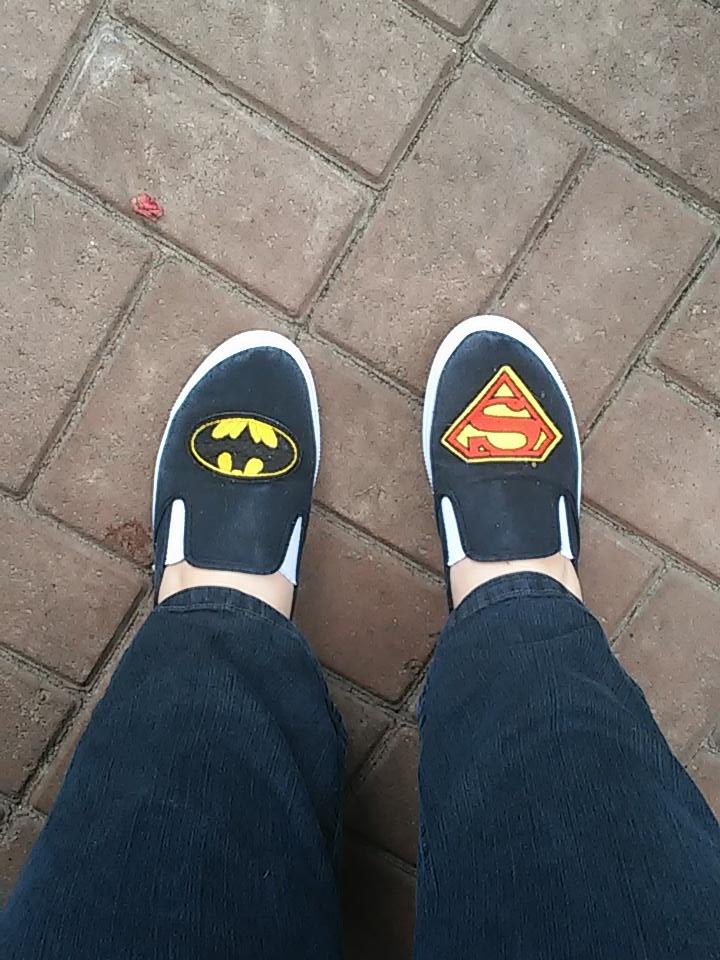 Agata000's tweet photo. Yeap is happening #BatmanvSuperman http://t.co/OExyPtPS4x