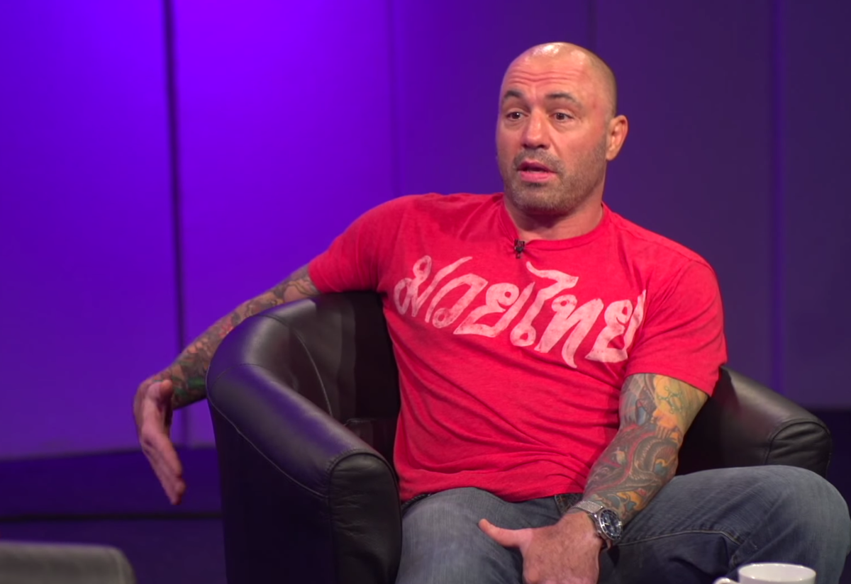 Joe Rogan praat over seks, dating, Robin Williams en zelfmoord ow.ly/PuHPN