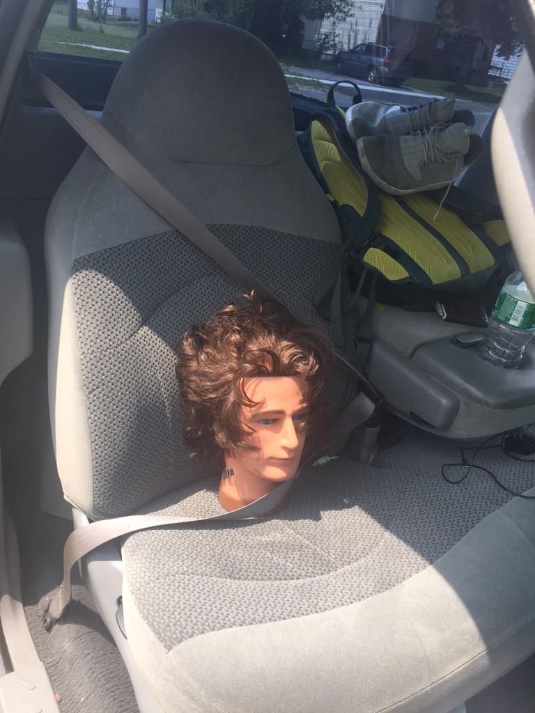 Good hangin' last night. Back to school for the youth of the week to learn french. Chicago in two weeks. Roll Blud.