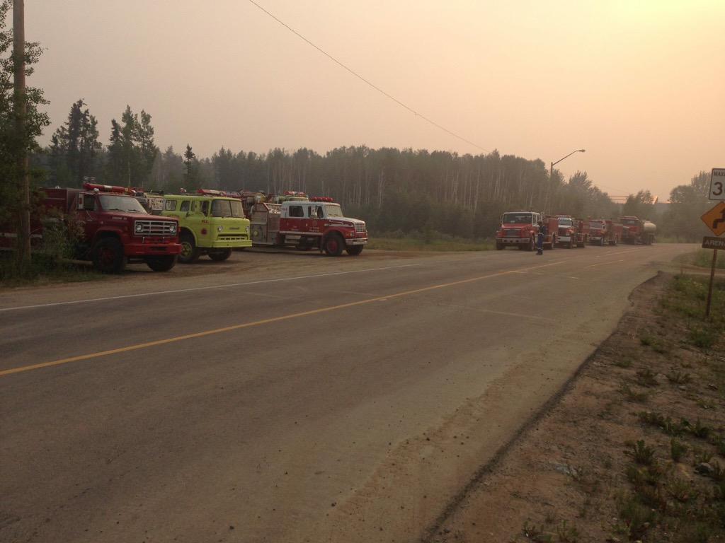 chiefbuckingham's tweet photo. This is the breakfast line up in La Ronge and if you look closely you can see our truck #BWFD #saskwildfires http://t.co/8JQmY9JqJ5