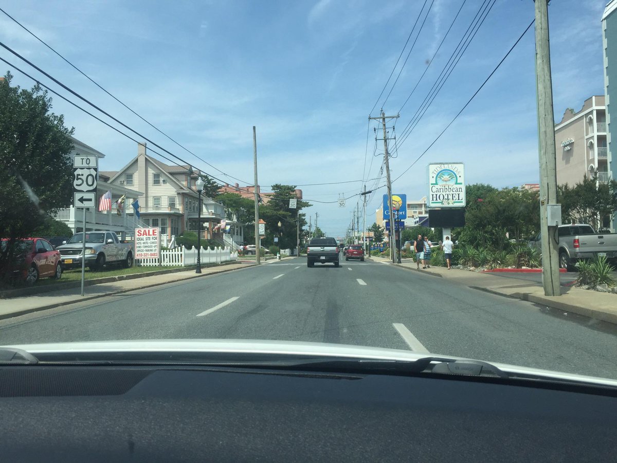 LACHULAZ's tweet photo. Playita mode every weekend para el q puede 🏊🏼 (@ Ocean City, MD - @townofoceancity) https://t.co/RUIQTp8aQ2 http://t.co/AGGpyfPlQH