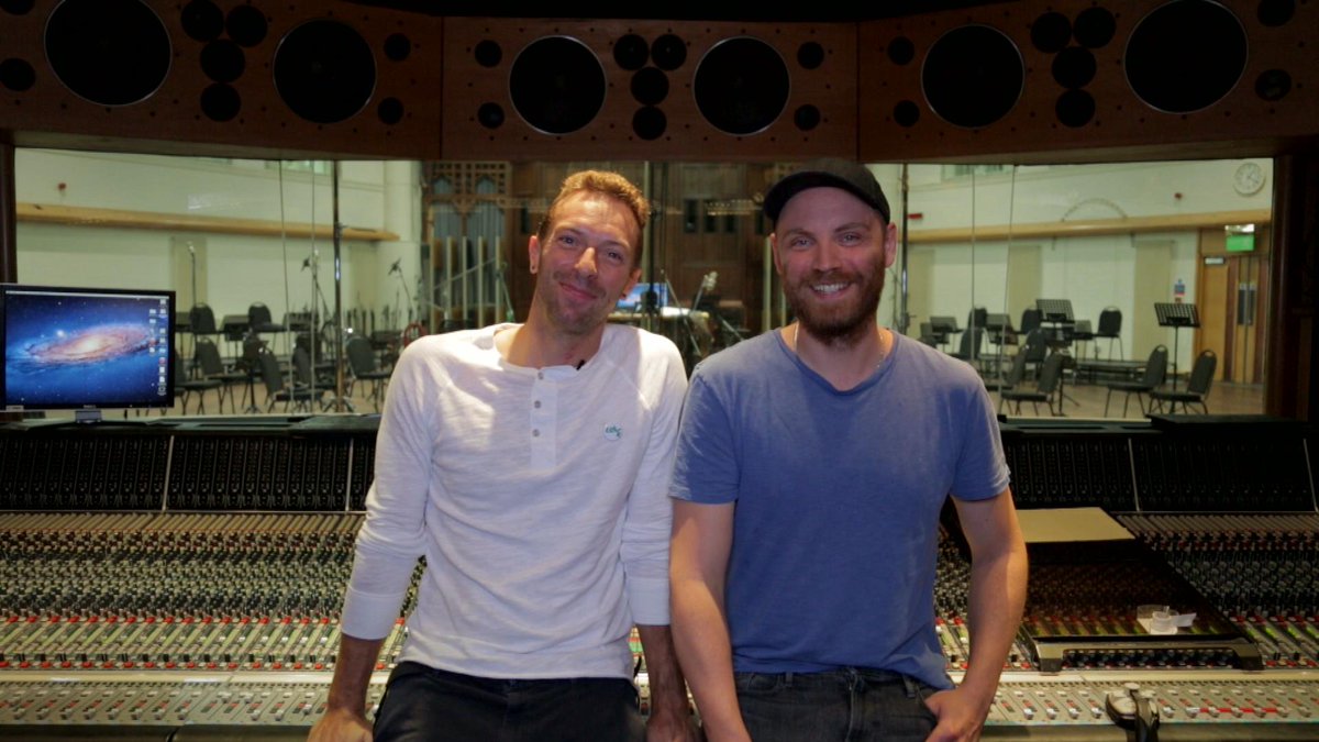We've got <a href="/coldplay/">Coldplay</a> on the show tonight! Find out who they're surprising on <a href="/ITV/">ITV</a> at 8pm #SurpriseSurprise