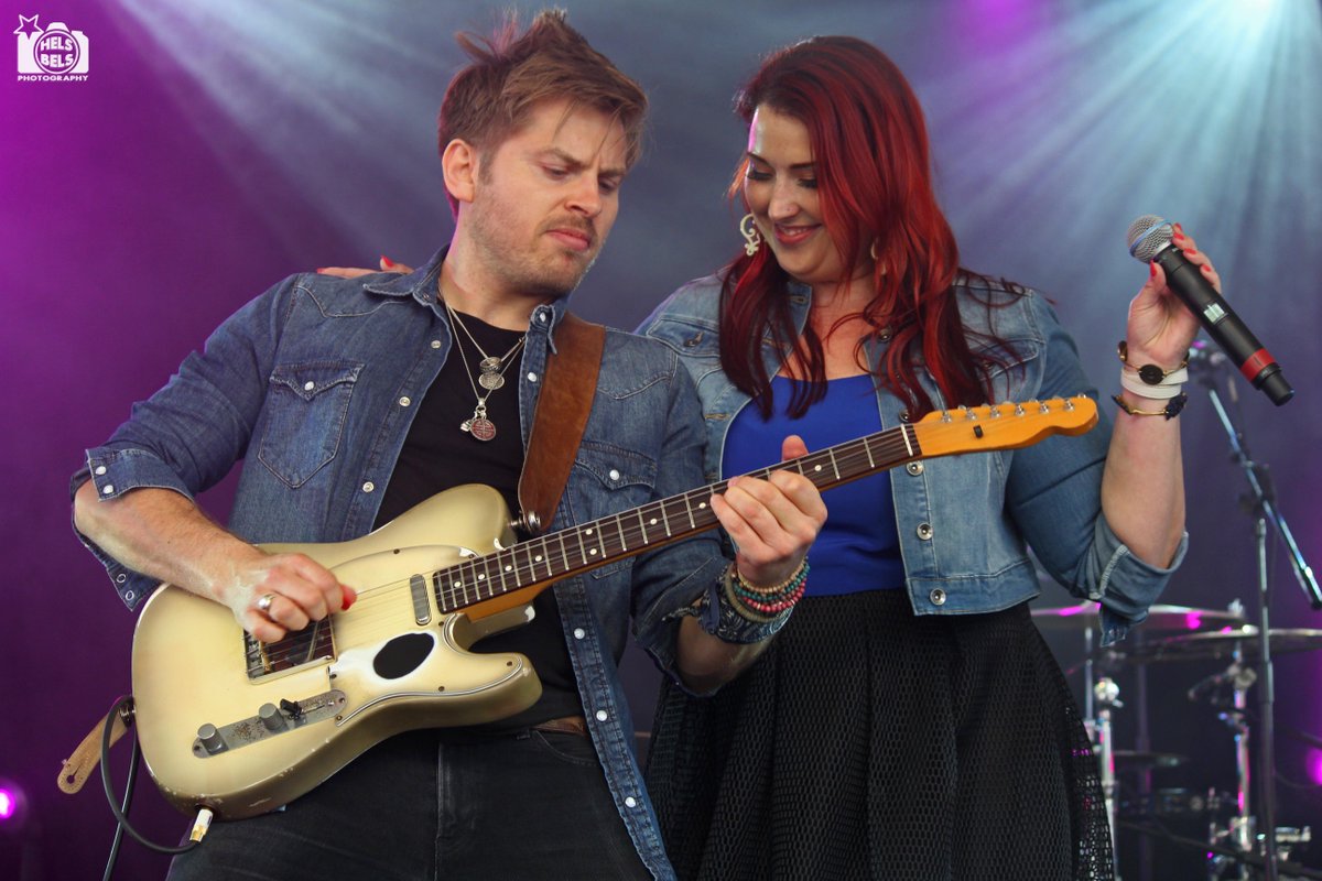 Think_Country's tweet photo. Looks like @Cornbury was country crazy on Saturday @JesstheBandits @strikingmatches @raintownmusic http://t.co/ud9b49jH0L