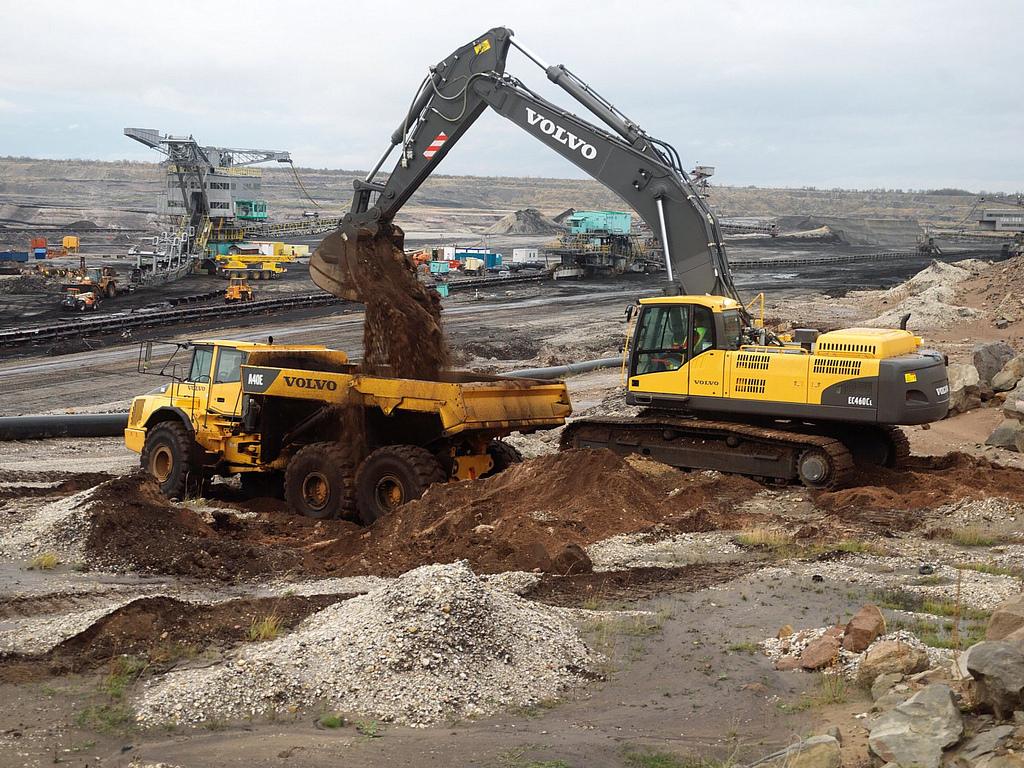 eheauctions's tweet photo. Volvo EC460
#Volvo #EC460 http://t.co/3xDzuaIFFo
