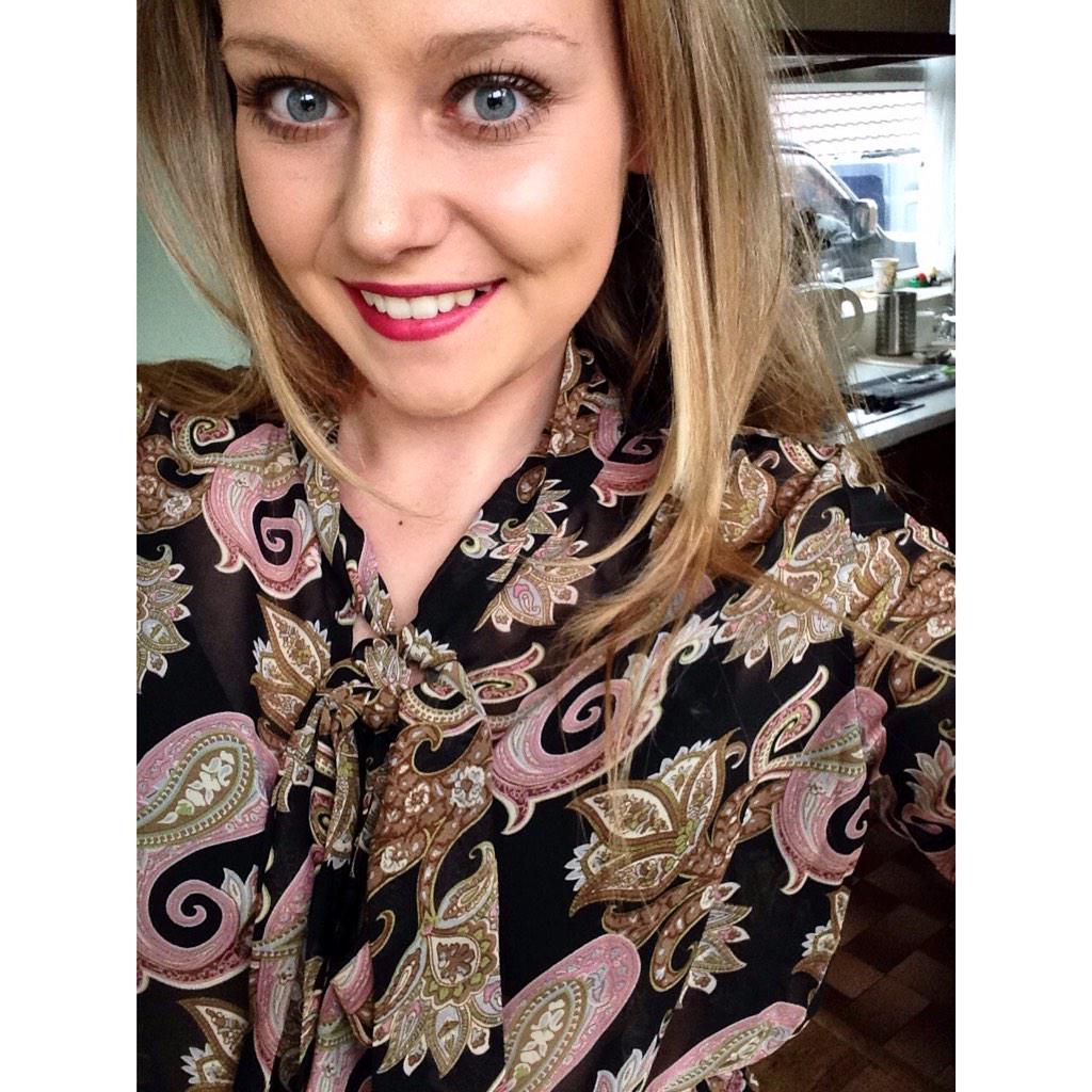 Emii2000's tweet image. Mums birthday , happy birthday 💖❤️