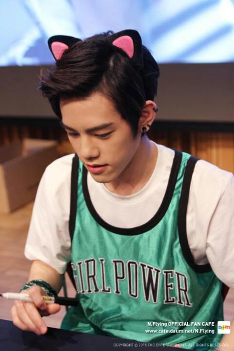 bewbewishappy's tweet photo. 150712 N.Flying Fancafe update - Happy #HunDay #0712_Happy_ChaHun_Day #Chahun #NFlying http://t.co/ffT68pajo8 http://t.co/S258ORtqPO