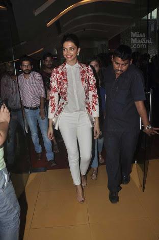 MissMalini's tweet photo. Oh ya! I've seen those before :) #itscooltorepeat @deepikapadukone @Dior @panku_ @Wimbledon @tennis_photos http://t.co/JjfeiySf8a