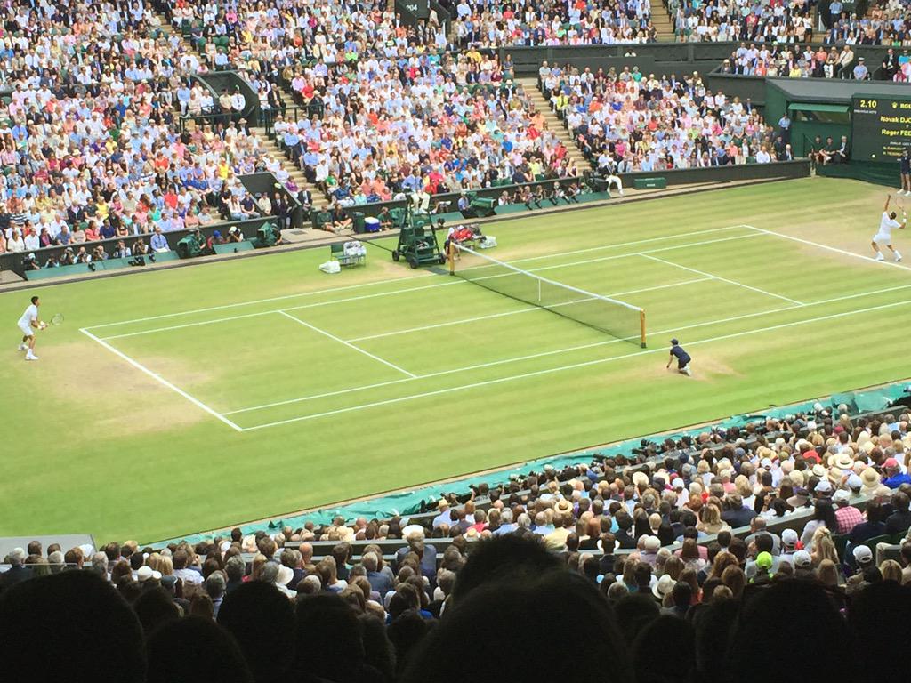 nathan_thomo's tweet photo. #TeamFederer http://t.co/WKqJLhpwSy