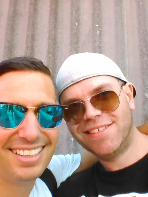 Chigga14's tweet photo. @djdie cheers for the pic, was good to meet you @HospitalityDNB BBQ after listening to your bangers from day 1!! http://t.co/lx9TsT0H3N