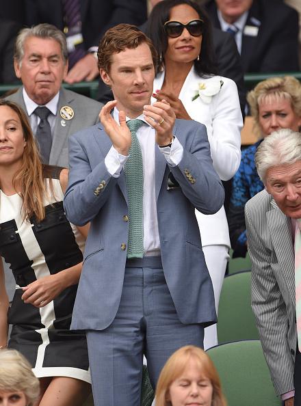 tennis_photos's tweet photo. Can we have a round of applause for @rogerfederer &amp; @DjokerNole? 

Benedict Cumberbatch &amp; Bradley Cooper: Of course! http://t.co/iyBngM8Jjb