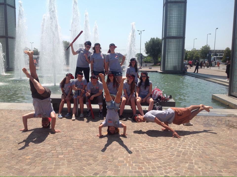 RitmomistoLavis's tweet photo. #argento ai campionati italiani 2015 #federazioneitalianadanzasportiva #hiphop #tryoutcrew GRANDE PERFORMANCE http://t.co/ngLvvfkfZY