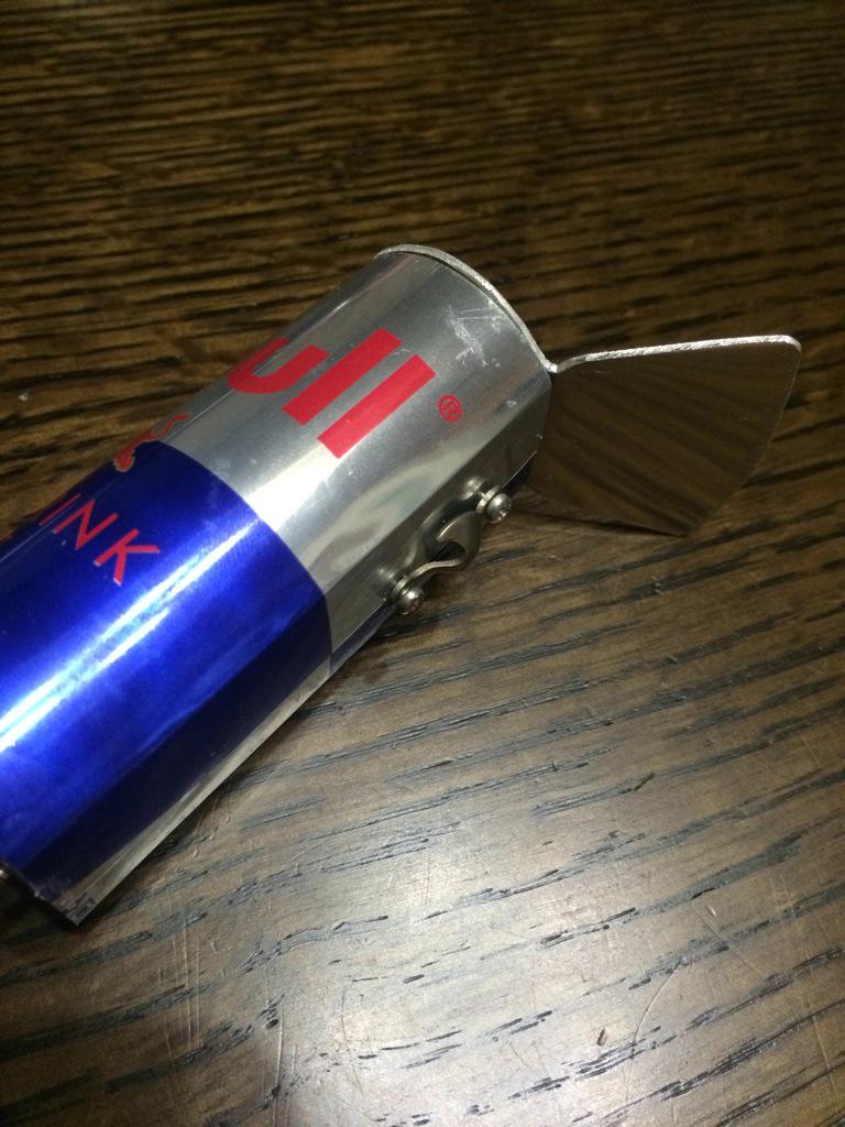 namazzzy's tweet photo. 新作は翼を授けるルアーです。
こいつには翼を授けキースさんのもとに。もうひとつ用意しますのでお待ちください〜
#DDfactory http://t.co/FFNA0TPHfB