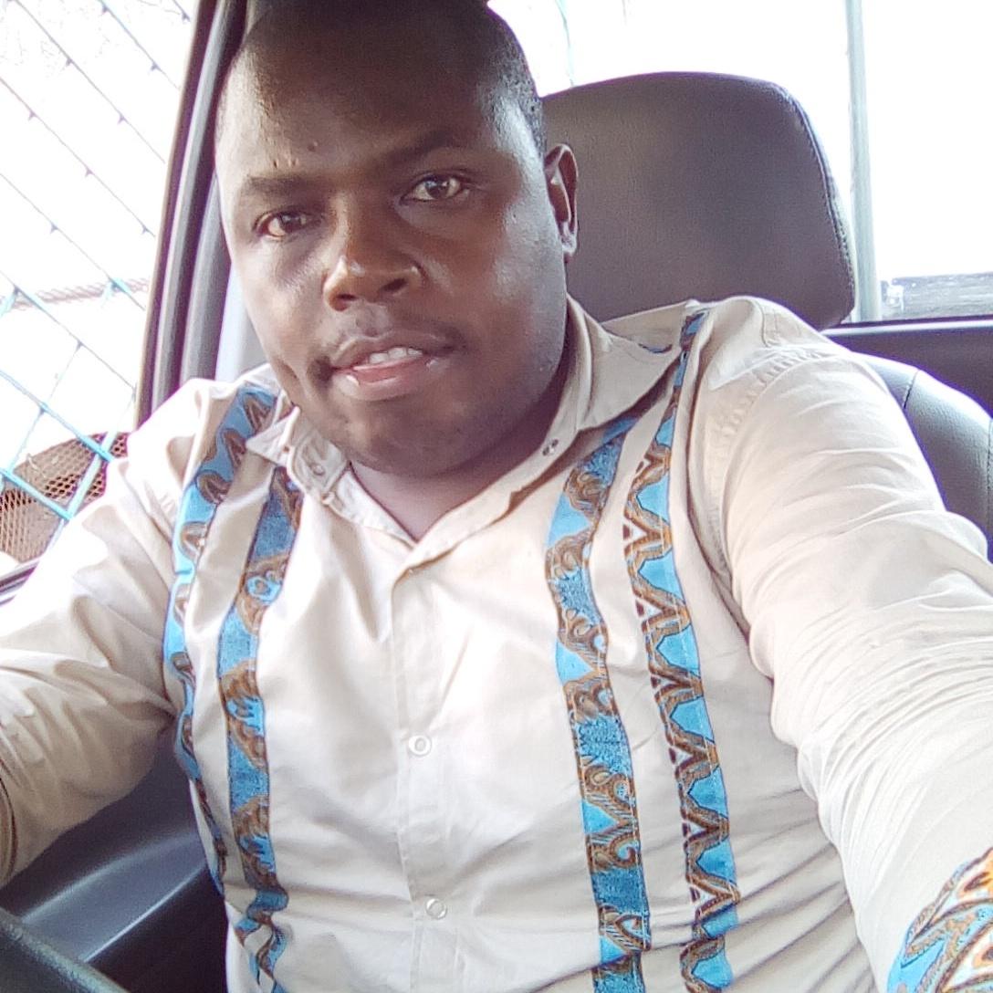 tonimwangi's tweet photo. "@hmbutu90: Feeling blessed owsomely  !!  Thanks God. http://t.co/HVRy0FqkCl"unakaa  poa