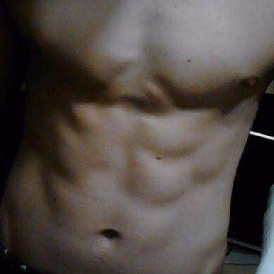 14Cubr's tweet photo. sexy boy 😋 http://t.co/2bcrptPbVu
