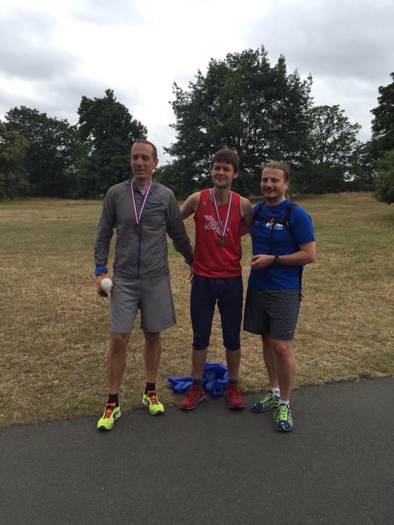 Invisibletrail's tweet photo. 👍 to the @ELRunners in the #viewtuberunners inaugural One Tree Hill 10km/ half. Alex smashed the half! #ukrunchat http://t.co/oafsNXVab3