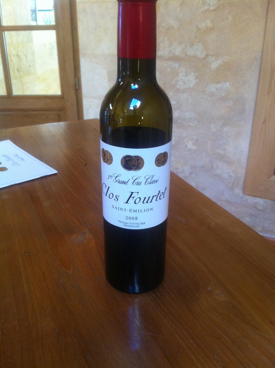 MattRudelle's tweet photo. Trying the Clos Fourtet 08 at the château. World-class texture and mouthfeel! A brilliant bottle. #wine #Bordeaux http://t.co/9sgIrmoRg1