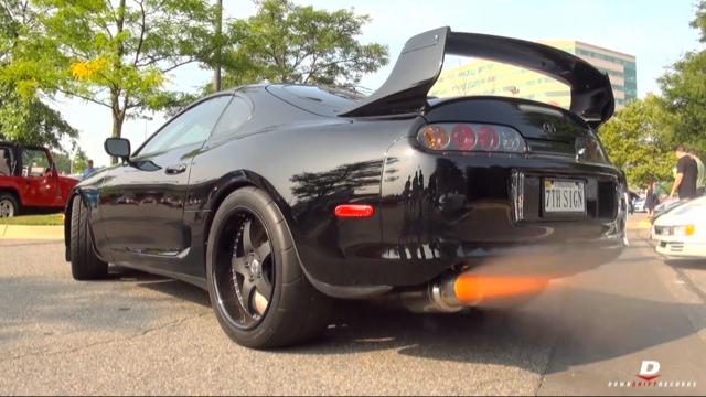 ArousingCars's tweet photo. Supra shootin' flames💥🔥 http://t.co/GjPFMUGR3z