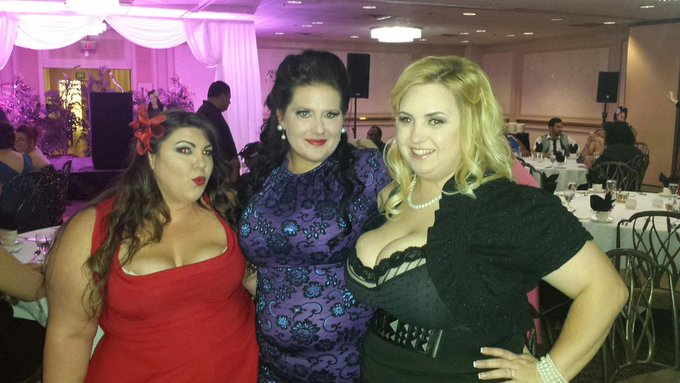 With @bellabendzxxx and @BeckiButterfly1 last night for the Biggie Awards. Sexy sexy! http://t.co/bn<a class="tags" href="/tag/bellabendzxxx">@bellabendzxxx</a><a class="tags" target="_blank" title="On Twitter" href="/?out=eyJ0eXAiOiJKV1QiLCJhbGciOiJIUzUxMiJ9.eyJpYXQiOjE3MjE1ODk5NzQsImlzcyI6InR3cG9ybnN0YXJzLmNvbSIsIm5iZiI6MTcyMTU4OTk3NCwiZXhwIjoxNzUzMTI1OTc0LCJyZWRpcmVjdF91cmwiOiJodHRwczovL3R3aXR0ZXIuY29tL0JlY2tpQnV0dGVyZmx5MSJ9.nZ1P6dAE9E3BBtoICrFiGiSlxaJl_te1VOGodjgPmopydcTUxDxKzhCDTIRxNm1e96qWsqg3Jl53Ii-5dreWig">@BeckiButterfly1</a><a href="/tag/bbwinterracial"class="tags"><span>#bbwinterracial</span></a>