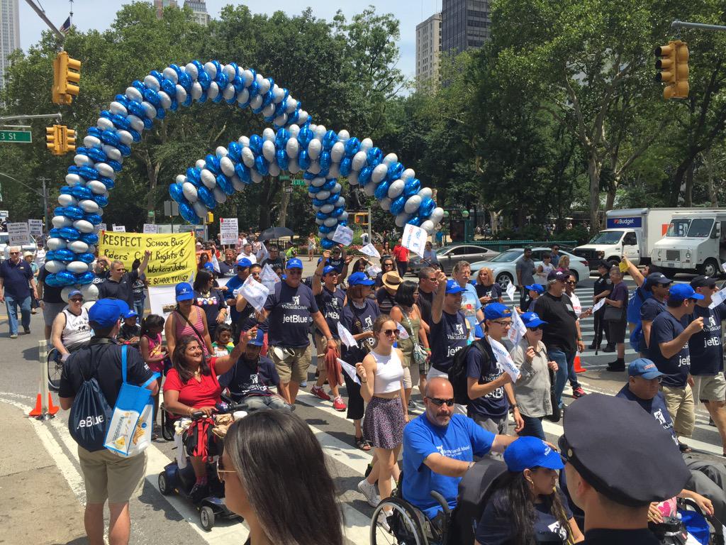 nycgob's tweet photo. #DOTMobility, feliz de participar en el 1er Desfile anual de @NYCDisabilities! #discapacidades #ADA25NYC http://t.co/3u8Zehcmtc @NYC_DOT