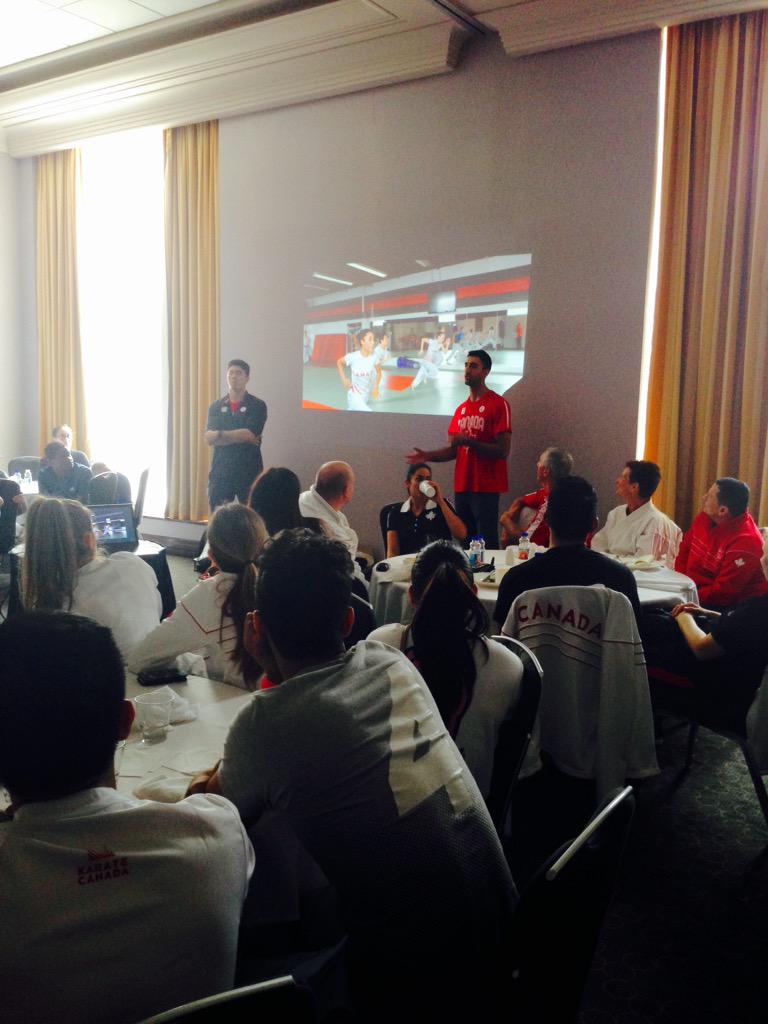 KarateCanada's tweet photo. @AthleticMotion, @wkfchamp #TO2015 #EquipeCanada & Coach Nassim motivant les athlètes #CENJ! #preparation #dévouement http://t.co/eFW0q7fY60