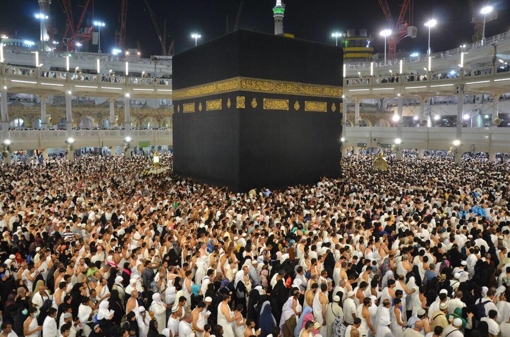 خمسة ملايين زائر و معتمر في #الحرمين_الشريفين خلال #العشر_الأواخر من #شهر_رمضان ...

#السعودية #مكة #المدينة