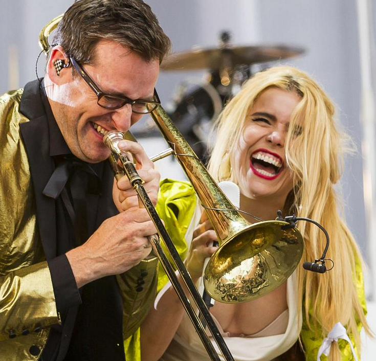 ScottishSun's tweet photo. Watch stunning songstress @Palomafaith peform Chaging live @Tinthepark #HelloStrathallan: http://t.co/fi9FHluXRj http://t.co/vYexkZzk7L
