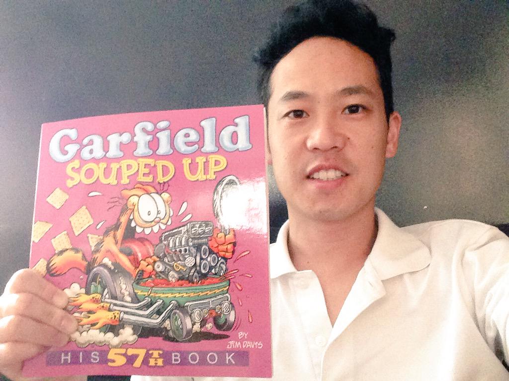 lapmunleung's tweet photo. Researching and reading what the customers read before dinner @Garfield @GoKrash @MassChallenge #startup http://t.co/3S2IjutUPp