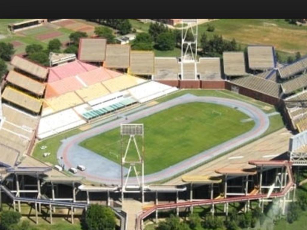 PlayFav's tweet image. Quel est le pire stade du monde ?
Rt                                          Fav