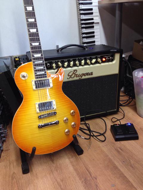 Fader8 (@fader_8) on Twitter photo Neue Gitarre in unserer Werkstatt. Jetzt macht das Reparieren an Amps richtig Spaß. Danke <a href="/thomann/">huber thomann</a> Preis/Leistung TOP Neue Gitarre in unserer Werkstatt. Jetzt macht das Reparieren an Amps richtig Spaß. Danke <a href="/thomann/">huber thomann</a> Preis/Leistung TOP