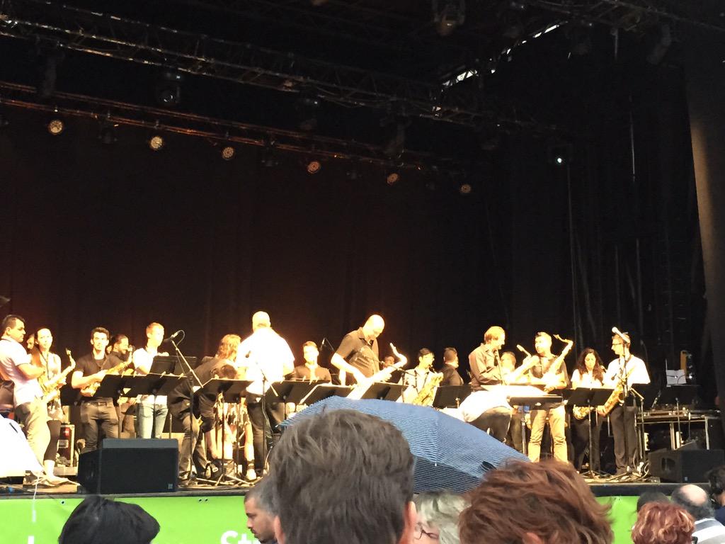 strasbourg's tweet photo. Plus que quelques minutes avant le concert connecté world streaming show #saxopen #strasbourg http://t.co/e3J6ztbPgP