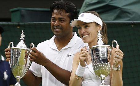 Proud Moment!
India's Hat-trick in #Wimbledon2015 today!
<a href="/MirzaSania/">Sania Mirza</a> #SumitNagal <a href="/Leander/">Leander Paes OLY</a>
#WimbledonFinal #Wimbledon