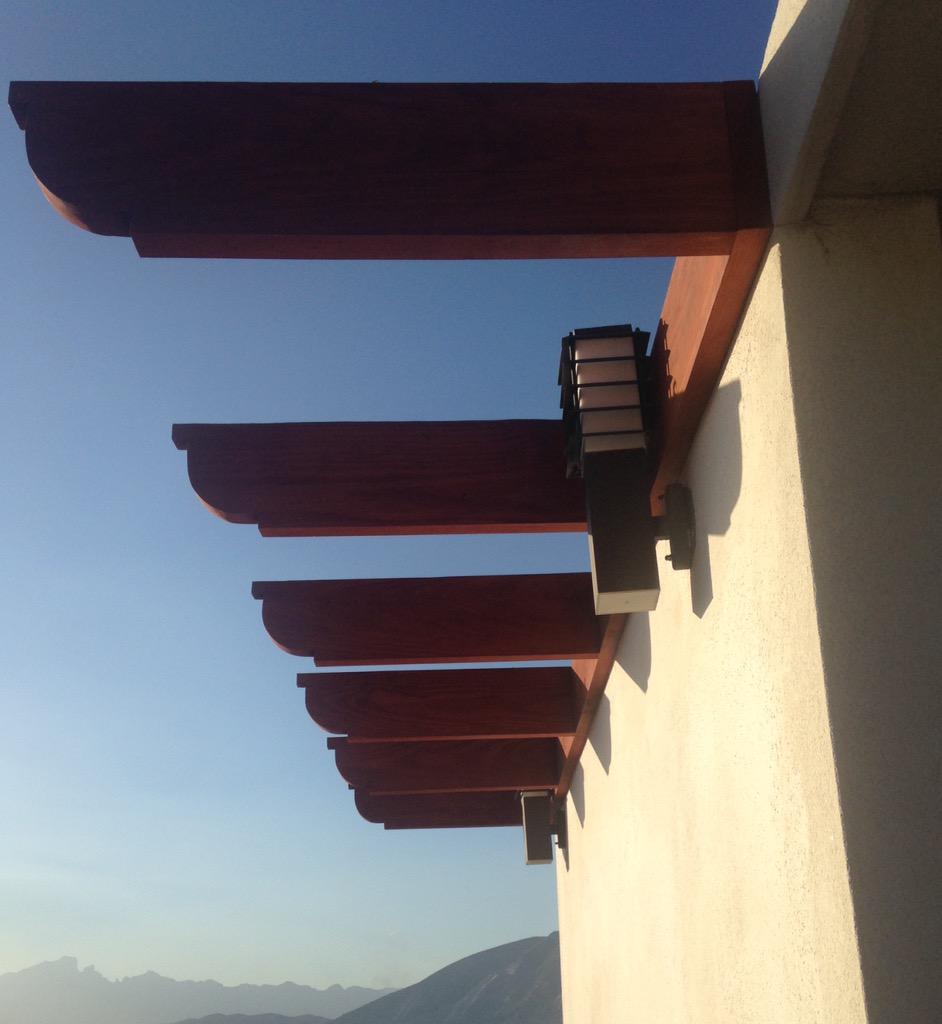 lacarpinteria88's tweet photo. Instalación de vigas flotantes en terraza dale un toque diferente a tu #ventasmty @mtyfollow @multimediostv http://t.co/uKdQ9SdHXO