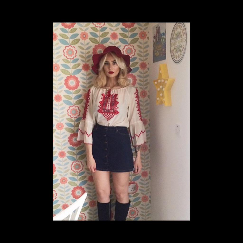 ToniandGuyIE's tweet photo. #SatorialSunday The gorgeous Madison @downinalbion93 We ❤️ her style.. #StopFittingIn #BreakTheRules #hair #style http://t.co/tv9RhnNXuL