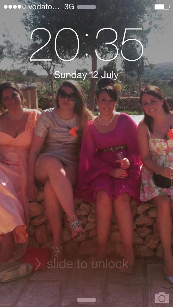 Emma Jones (@emjones_xx) on Twitter photo 