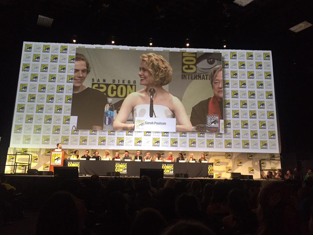 AHSFX's tweet image. &quot;I am the supreme, goddammit!&quot; - @MsSarahPaulson #SDCC #AHSPanel #FXSDCC