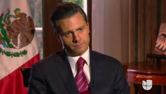 SinEmbargoMX's tweet photo. #Video En 2014 @EPN aseguró que sería “imperdonable” una nueva fuga de #ChapoGuzmán http://t.co/KX8sMEmPSn http://t.co/VEPPUDPngs