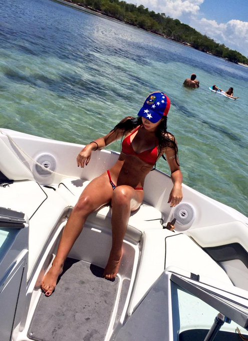 Watch Maria 🧚🏼‍♀️'s leaked NSFW photo on TwXstars