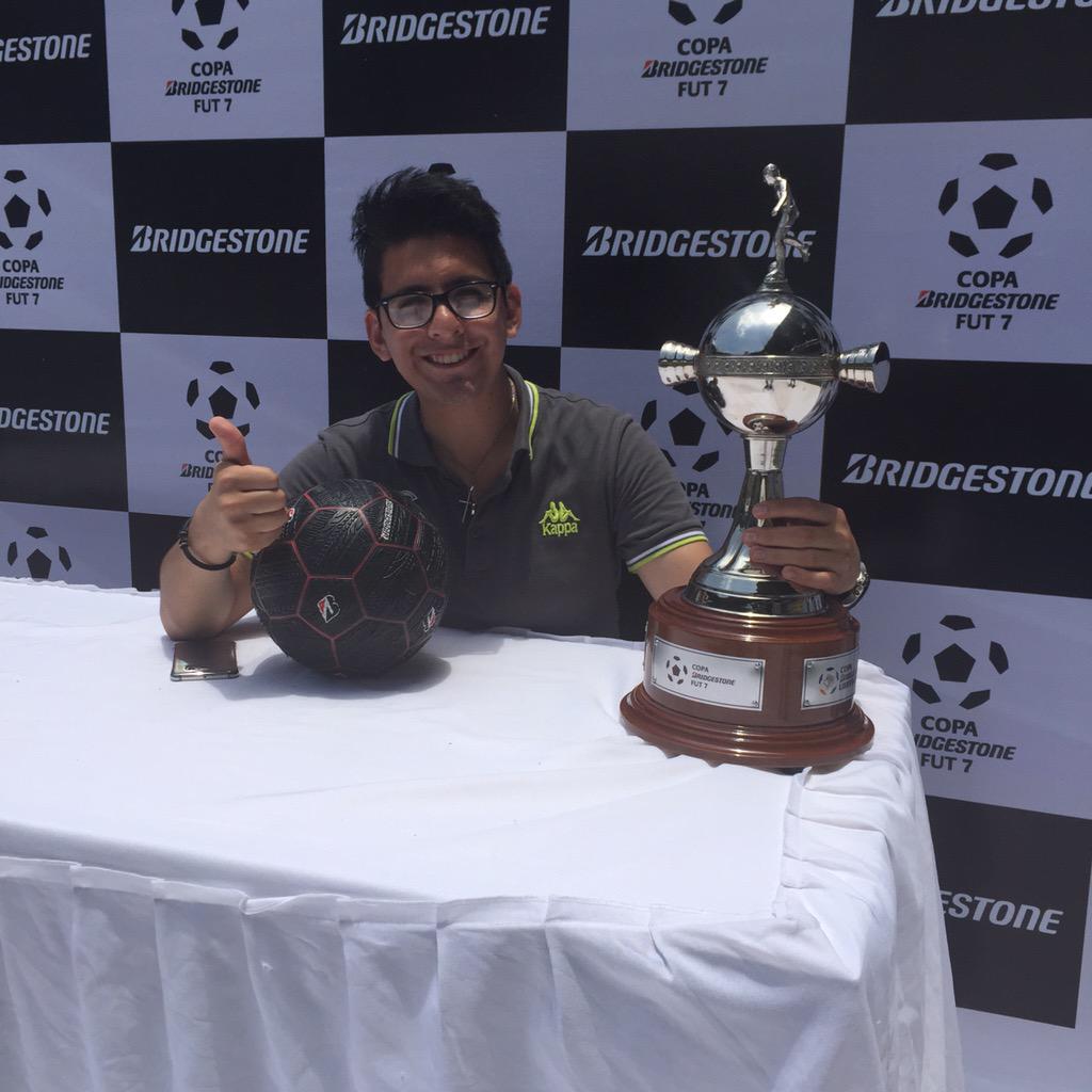 SidekicksMexico's tweet photo. Tercer lugar Sidekicks Sub 21 #cbf7 http://t.co/4E8nuiJjqg